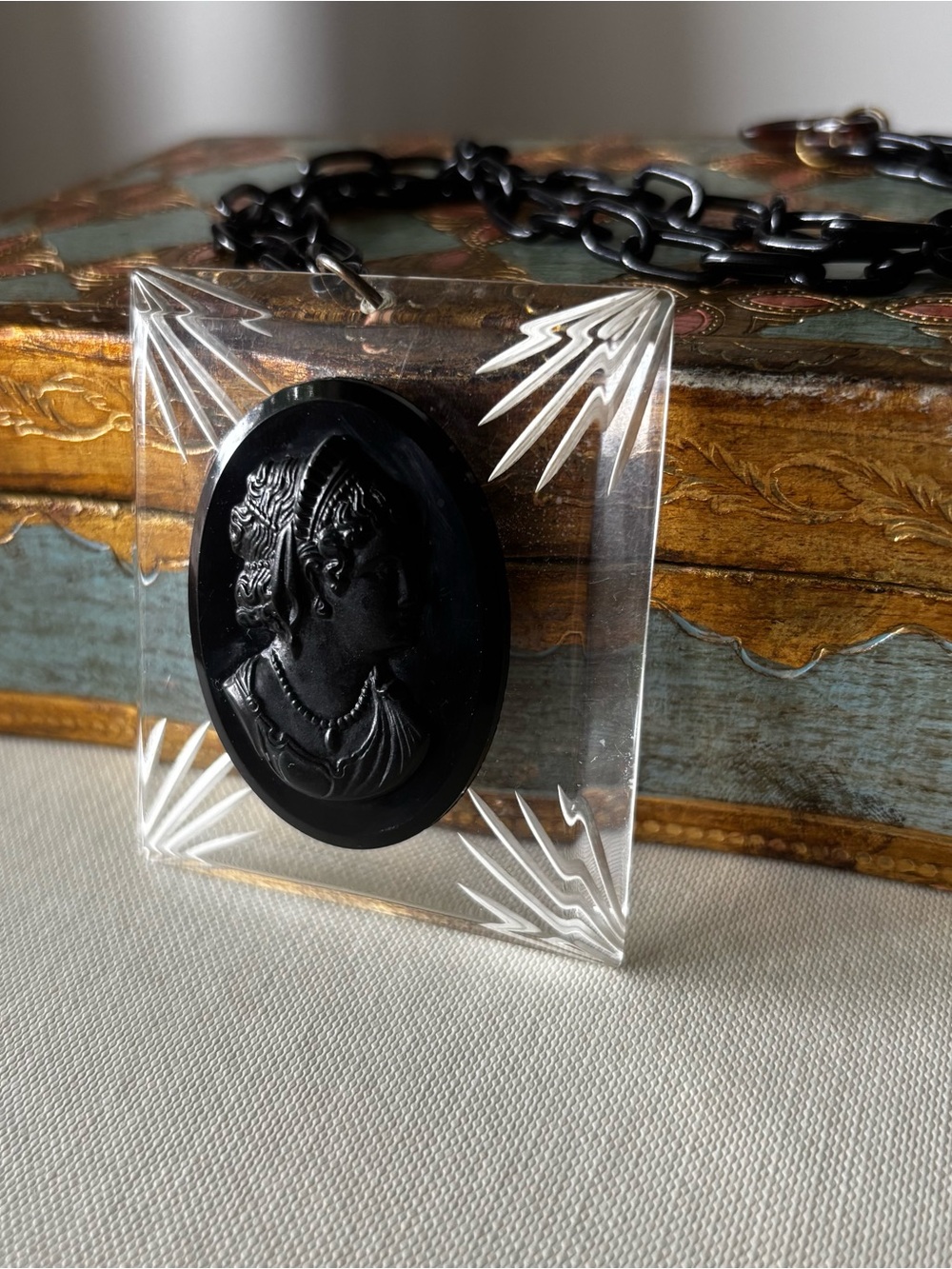 Vintage Clear Lucite & Black Celluloid Cameo Chain Necklace